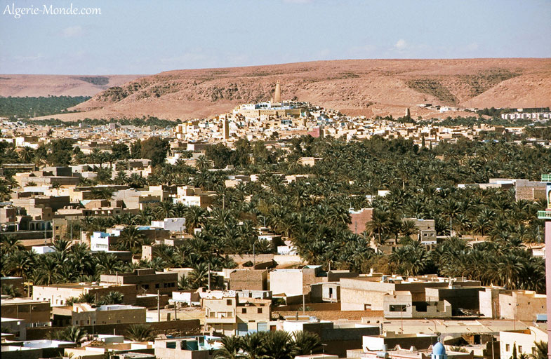 Vue d'ensemble de la ville de Ghardaa
