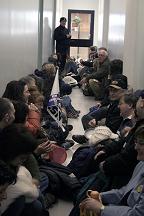 sit-in : greve des enseignants contractuels