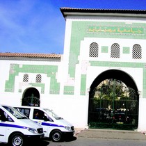 Tue de plusieurs coups de couteaux a Mostaganem