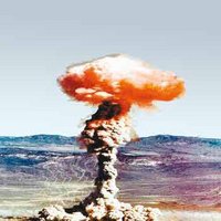 essais nucleaire francais en Algerie