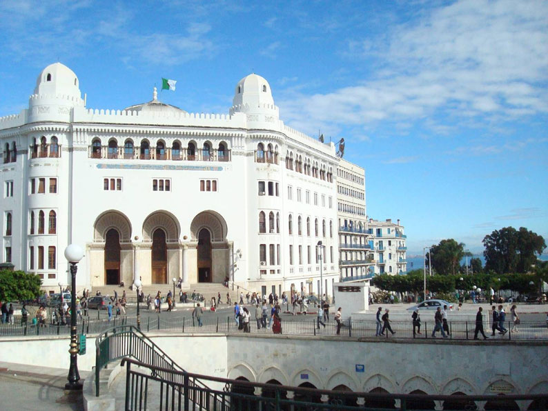 a Grande Poste d'Alger