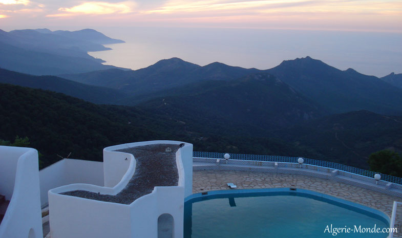 Htel El Mountazah Annaba