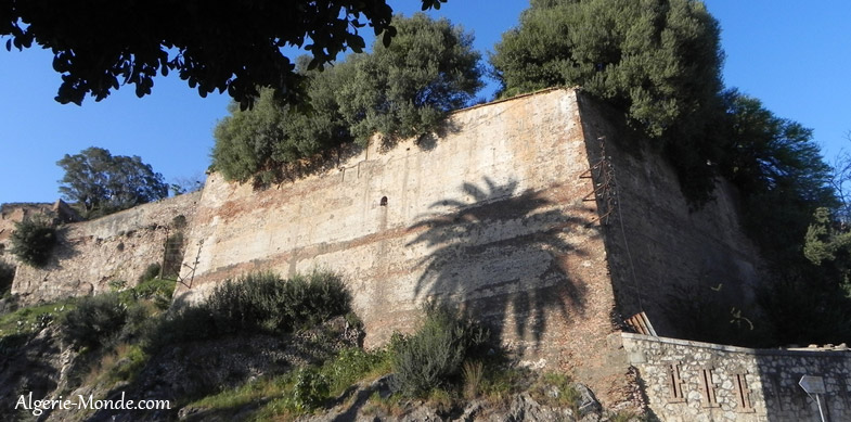 Le Fort de la Casbah  Bjaa