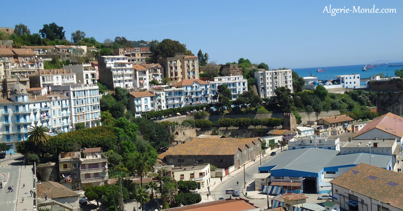 Vue depuis la Place Guidon, Bjaa